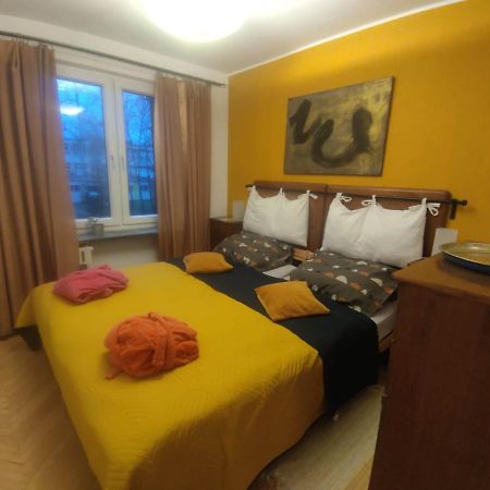 U Cioci Lutki Urocze Mieszkanie Z Balkonem Krakow Exterior photo