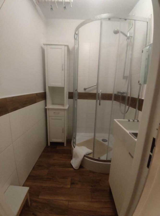 U Cioci Lutki Urocze Mieszkanie Z Balkonem Krakow Exterior photo